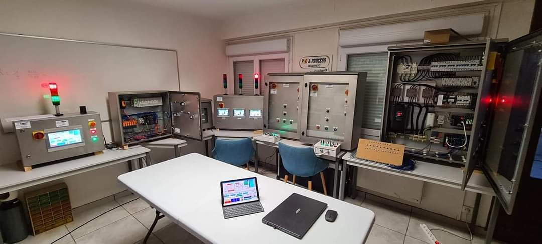 PLC control panel for gas filling automation